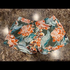 Womens Patagonia baggies medium